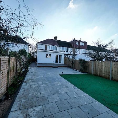 Homely & Peaceful Living Space Morden  Экстерьер фото